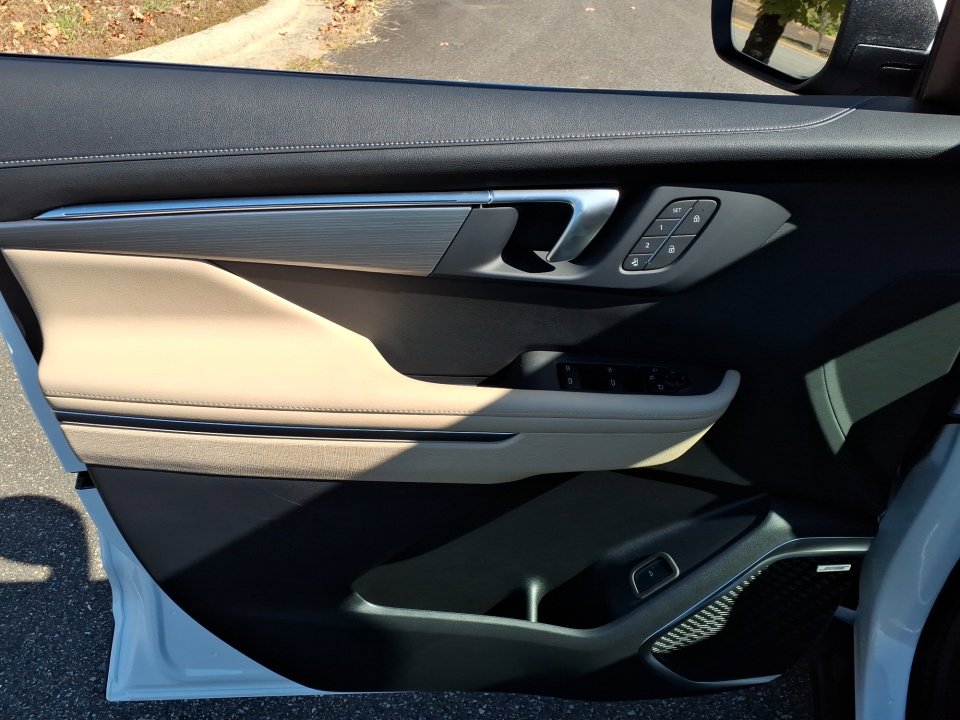 New 2026 Buick Enclave Preferred w/ Power Package image 14