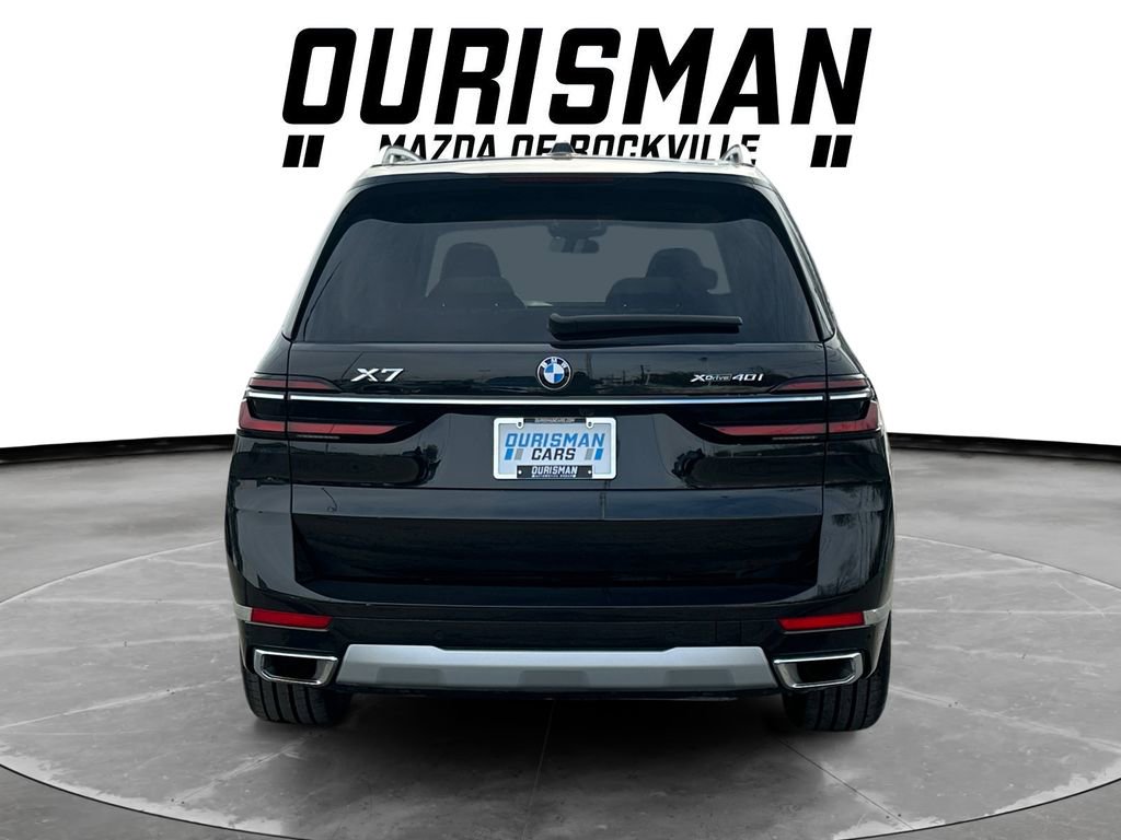 Used 2025 BMW X7 xDrive40i image 5