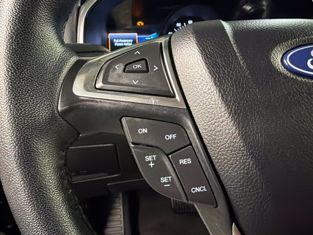 Certified 2024 Ford Edge SEL w/ Convenience Package AWD/4WD image 17
