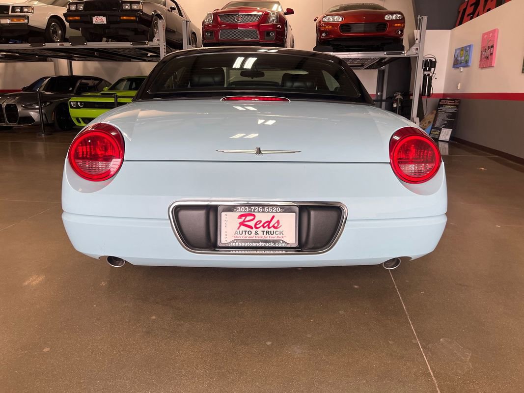 Used 2003 Ford Thunderbird image 62