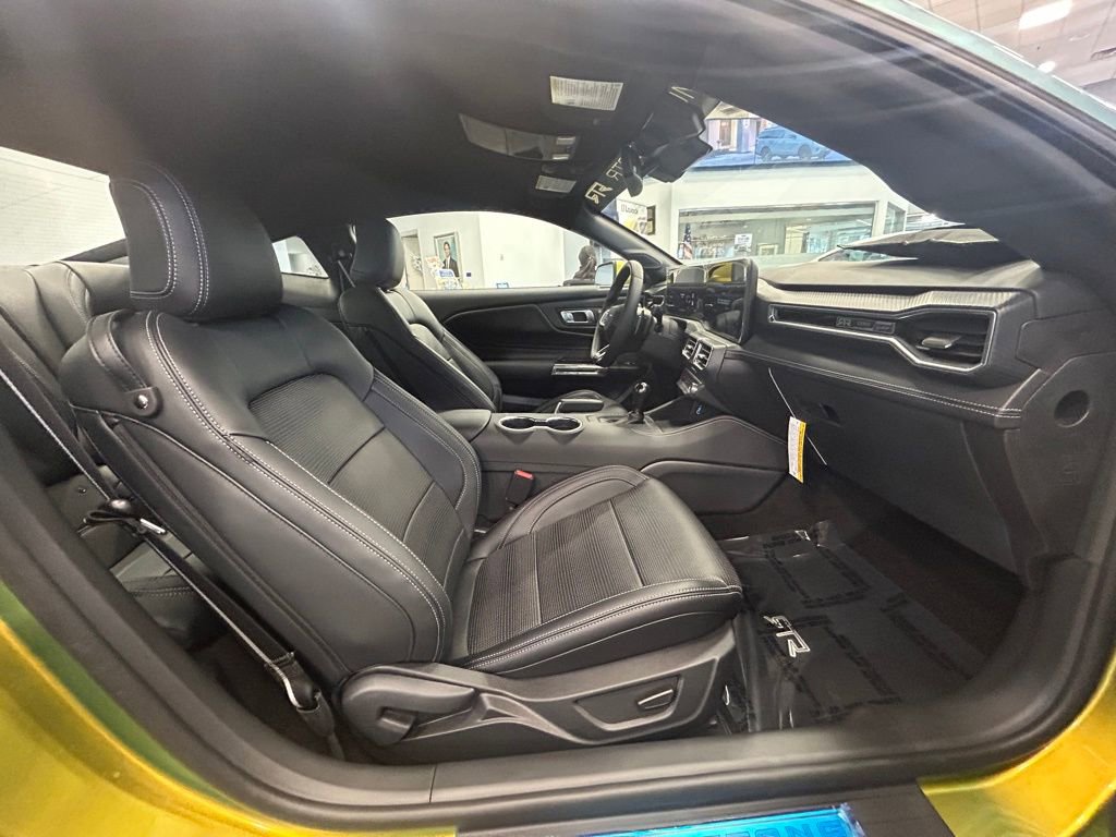 New 2025 Ford Mustang GT Premium w/ GT Performance Package image 22