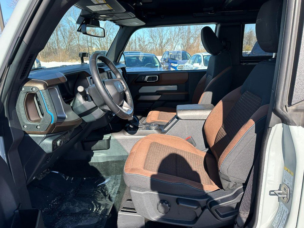 Used 2022 Ford Bronco Outer Banks image 10