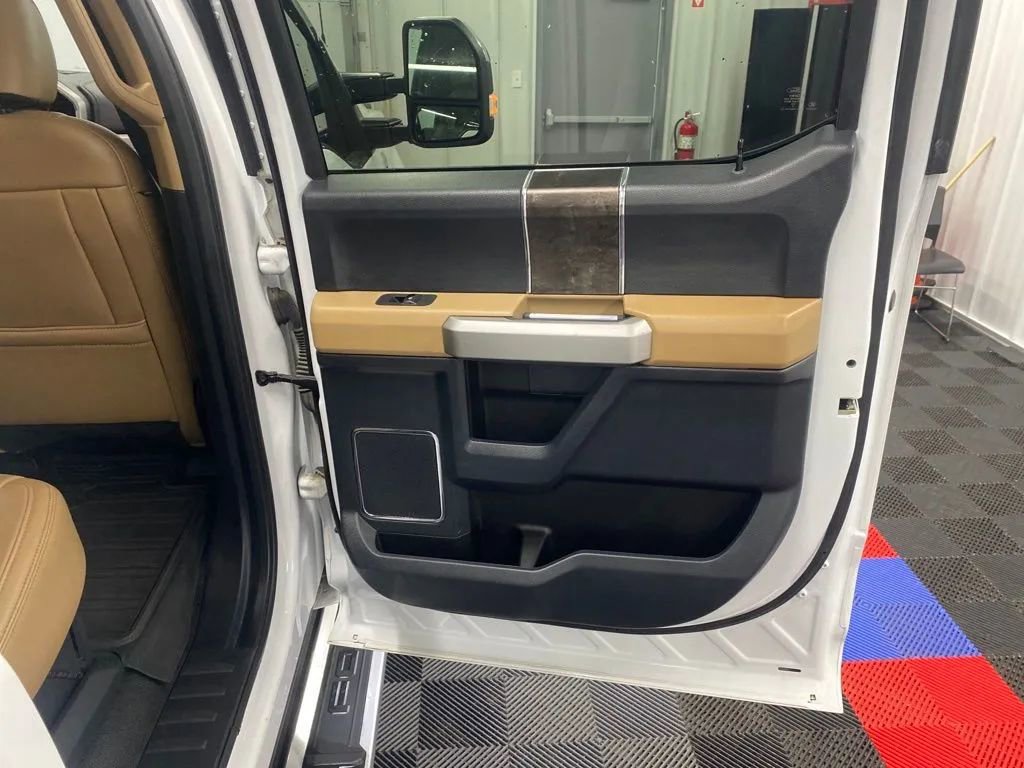 Used 2022 Ford F250 Lariat w/ Lariat Ultimate Package image 20