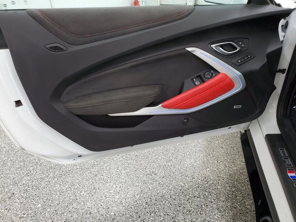 Used 2021 Chevrolet Camaro ZL1 w/ LPO, ZL1 Protection Package RWD image 12