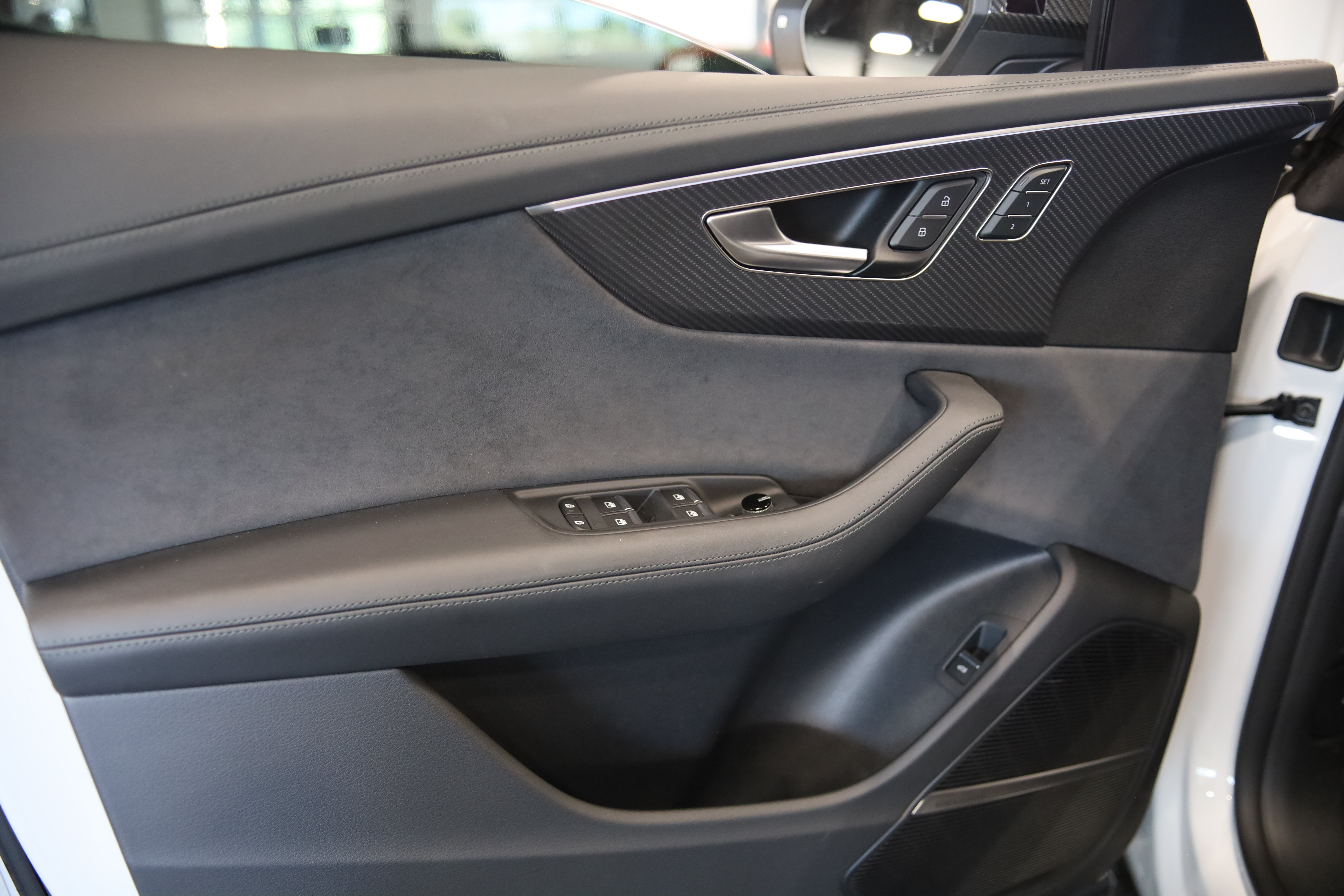 Used 2024 Audi RS Q8 AWD/4WD image 14