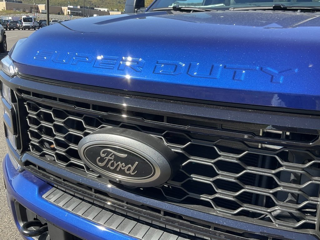 New 2026 Ford F250 XLT image 29