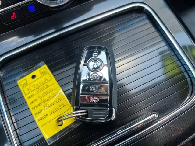 Used 2023 Lincoln Nautilus Reserve w/ Equipment Group 201A image 39
