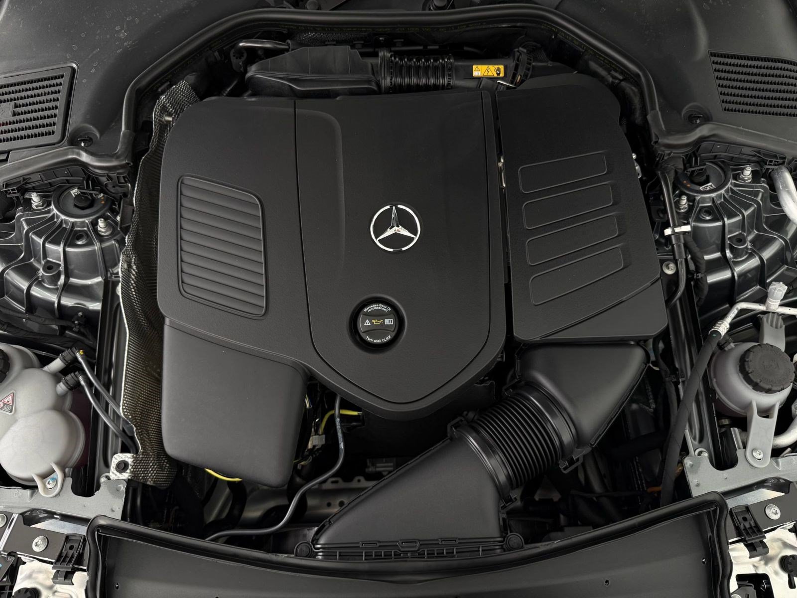 New 2026 Mercedes-Benz C 300 4MATIC Sedan image 32