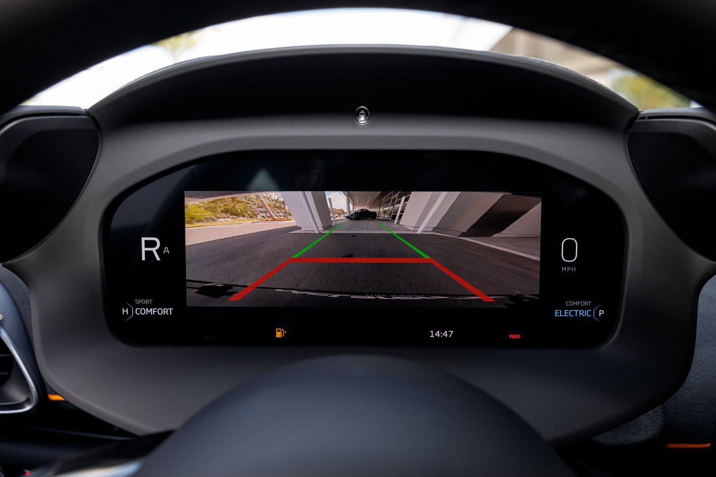 Used 2026 McLaren Artura RWD image 35