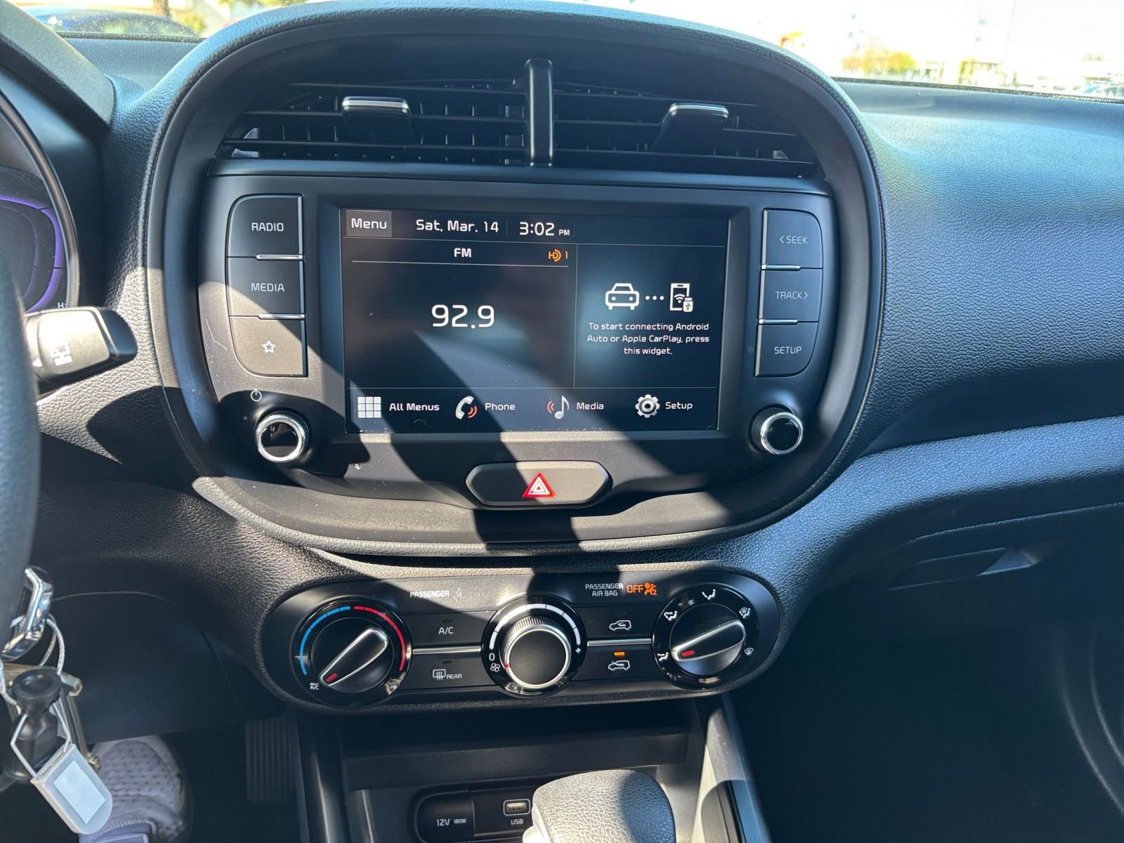 Used 2025 Kia Soul LX w/ LX Technology Package image 22