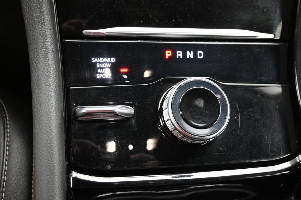 Used 2023 Jeep Grand Cherokee Limited AWD/4WD image 13