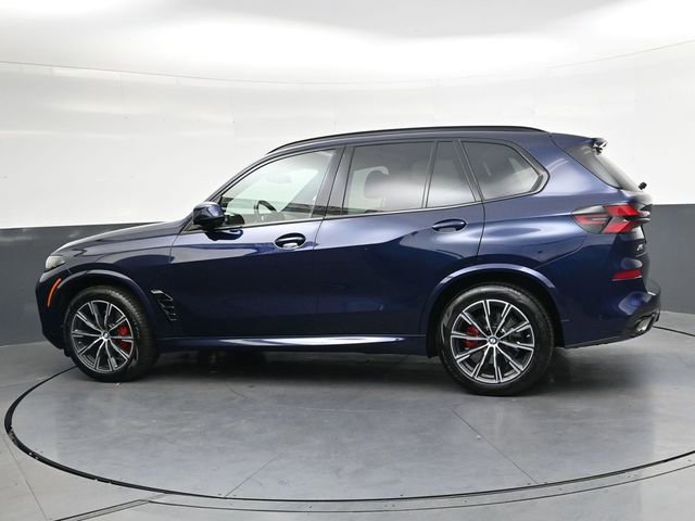 Used 2026 BMW X5 xDrive40i w/ M Sport Package image 7