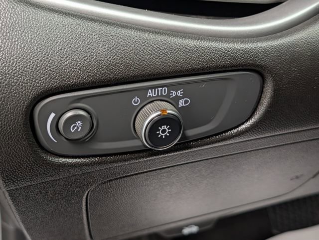 Used 2024 Chevrolet Malibu LT w/ Sport Edition FWD image 15