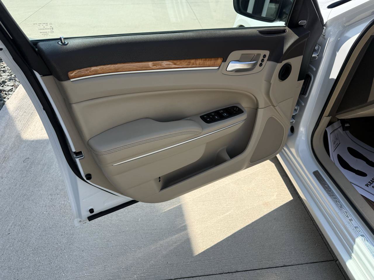 Used 2013 Chrysler 300 C w/ Light Group AWD/4WD image 18