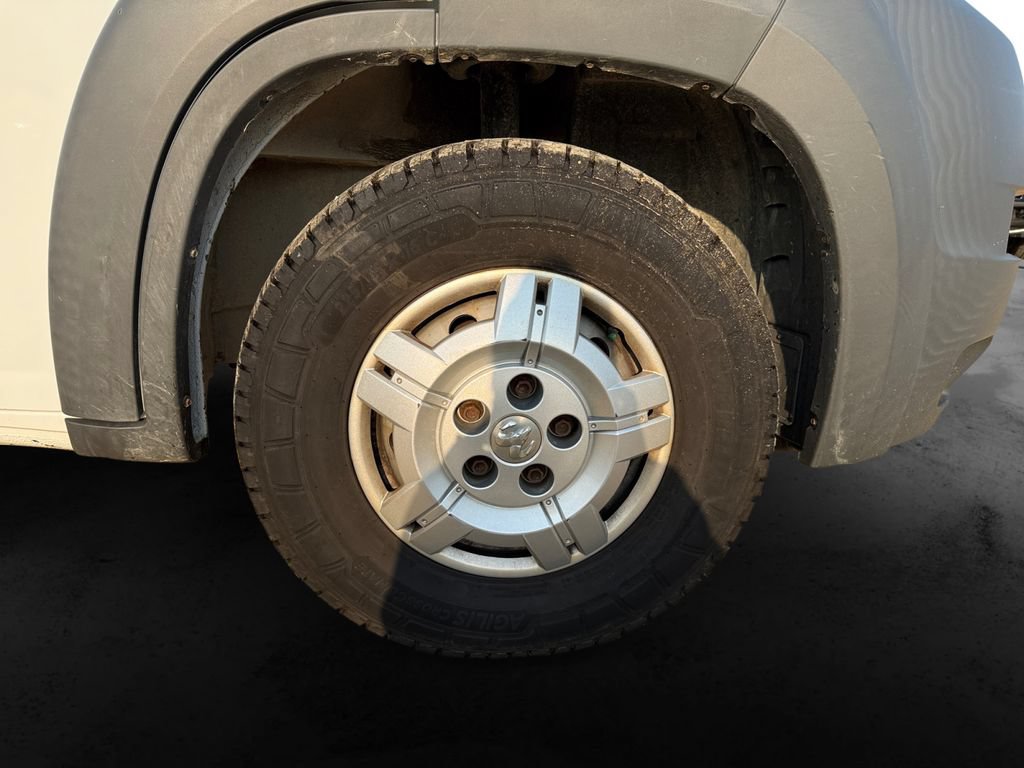 Used 2015 RAM ProMaster 2500 w/ Premium Appearance Group FWD image 11