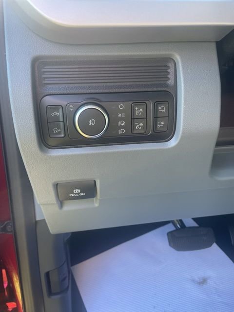 New 2026 Ford F250 XLT w/ XLT Premium Package image 14