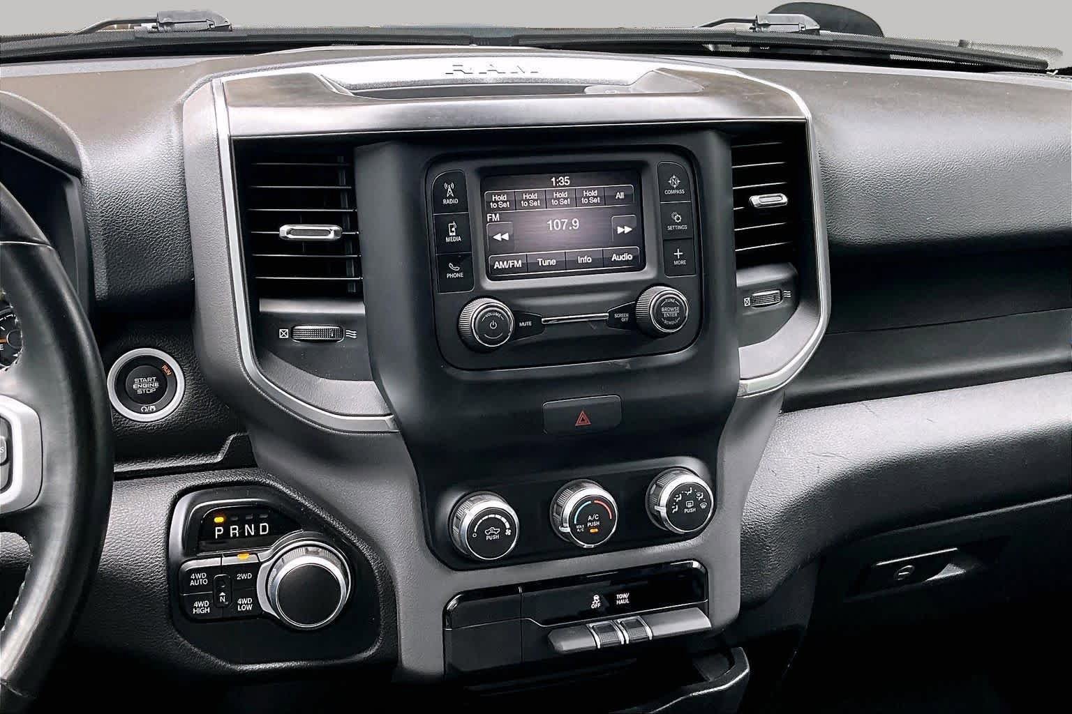 Used 2022 RAM 1500 Big Horn AWD/4WD image 7