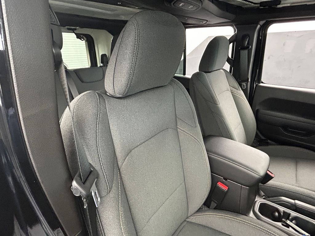New 2026 Jeep Wrangler Sport image 34