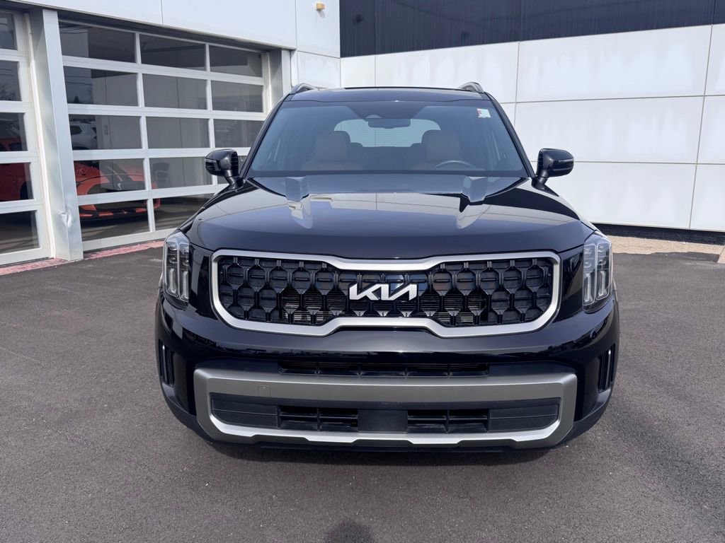 Used 2023 Kia Telluride EX X-Line image 8