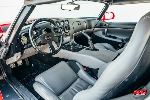 Used 1995 Dodge Viper RT/10 RWD image 2
