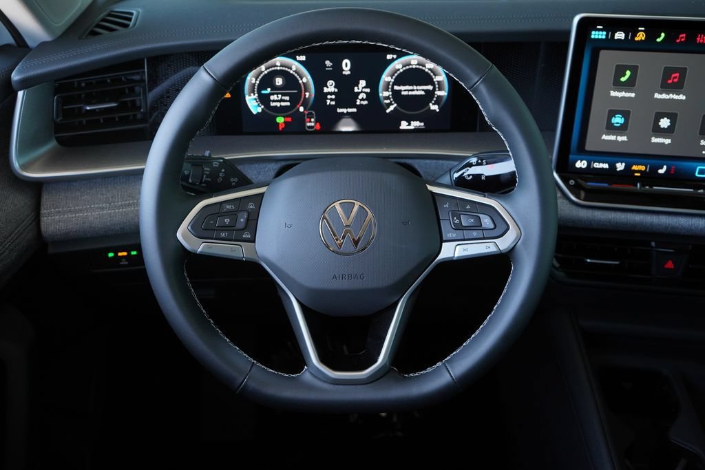 New 2026 Volkswagen Tiguan S FWD image 17