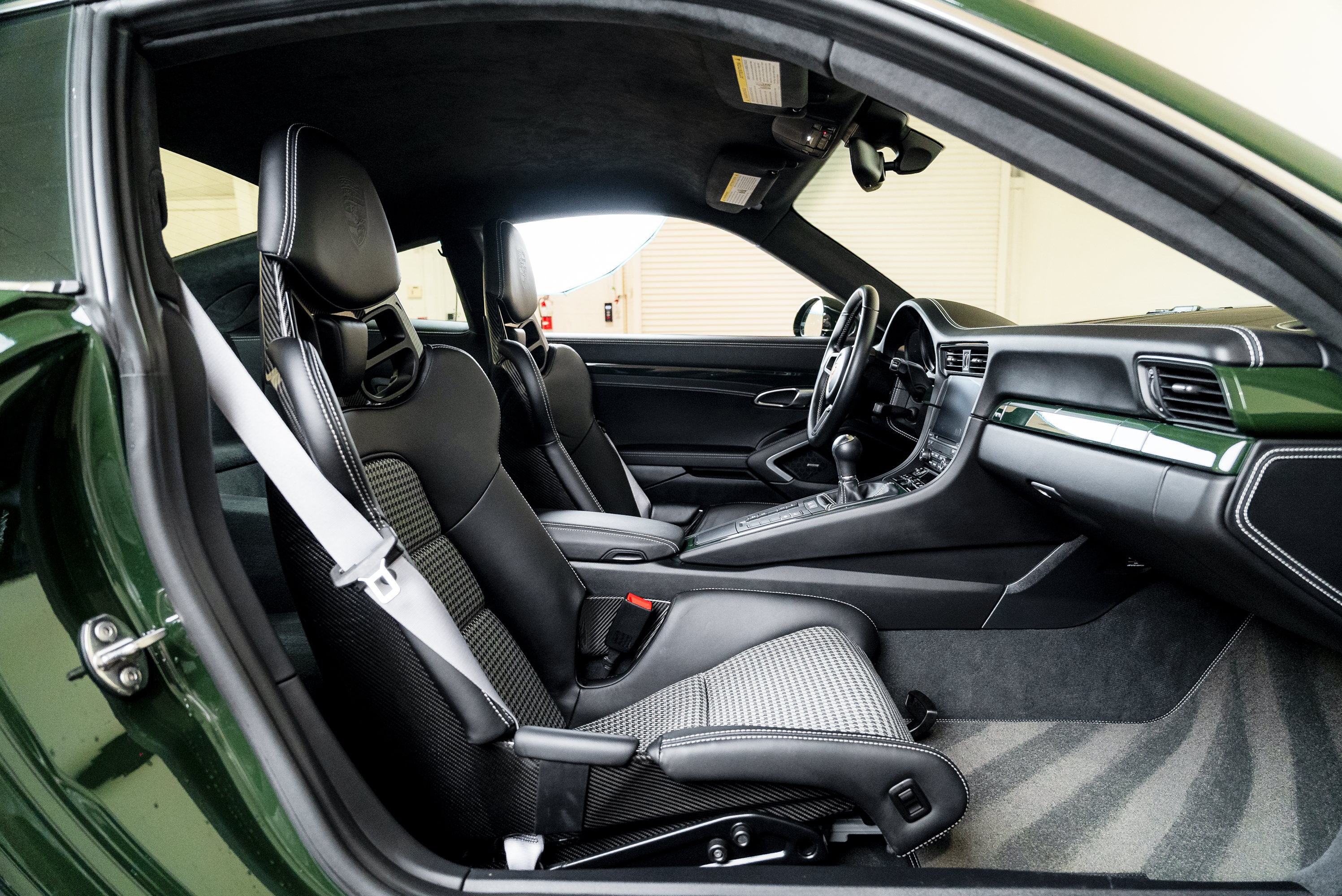 Used 2018 Porsche 911 GT3 RWD image 55