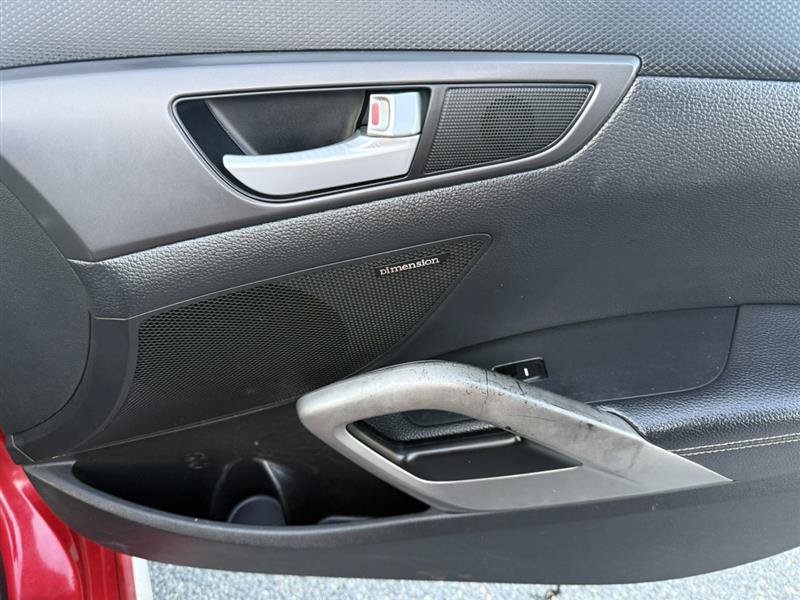 Used 2013 Hyundai Veloster Turbo FWD image 15