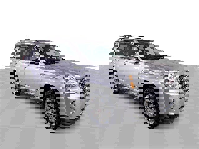 Used 2013 GMC Terrain SLT image 2