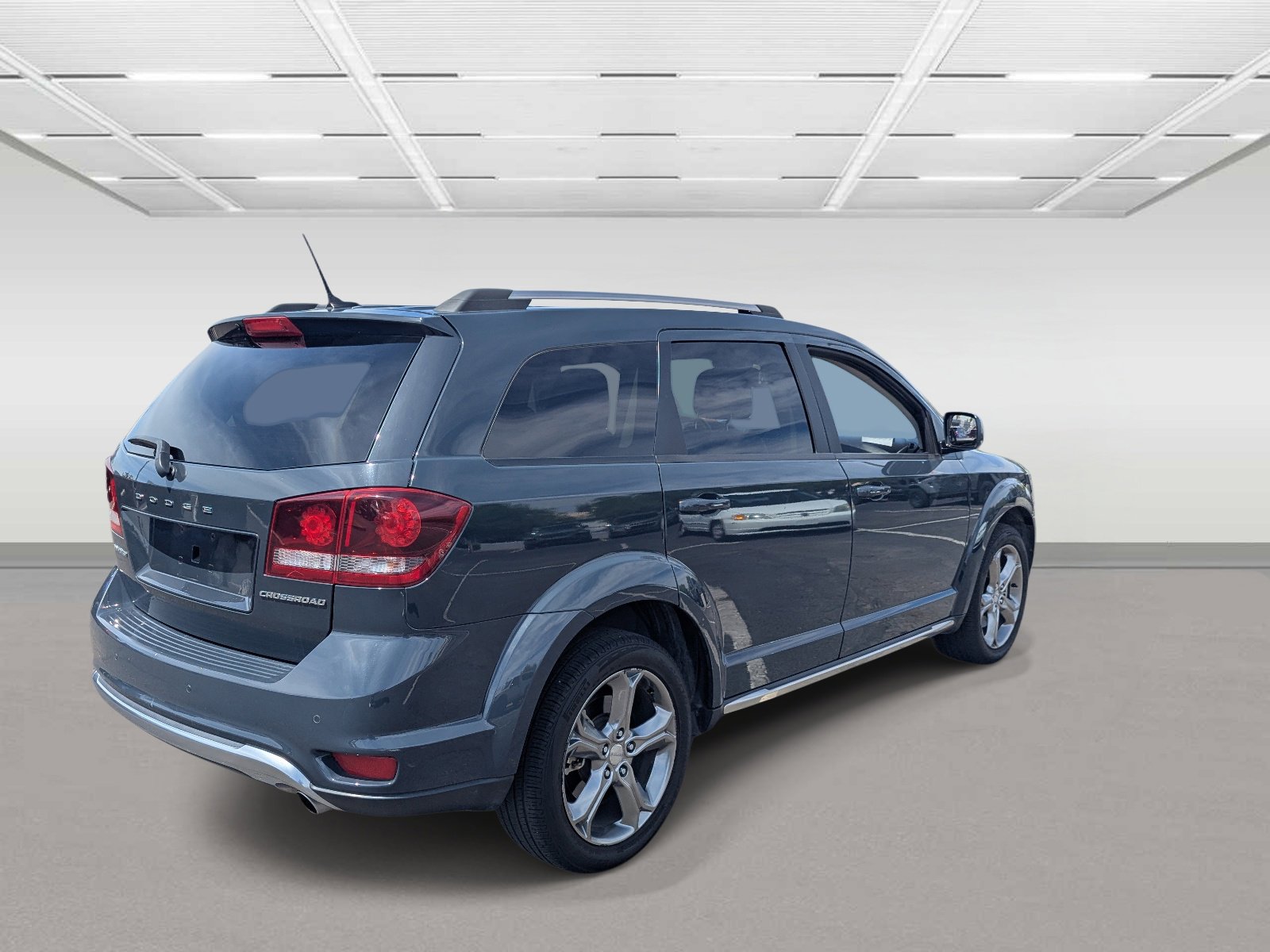 Used 2017 Dodge Journey Crossroad FWD image 5