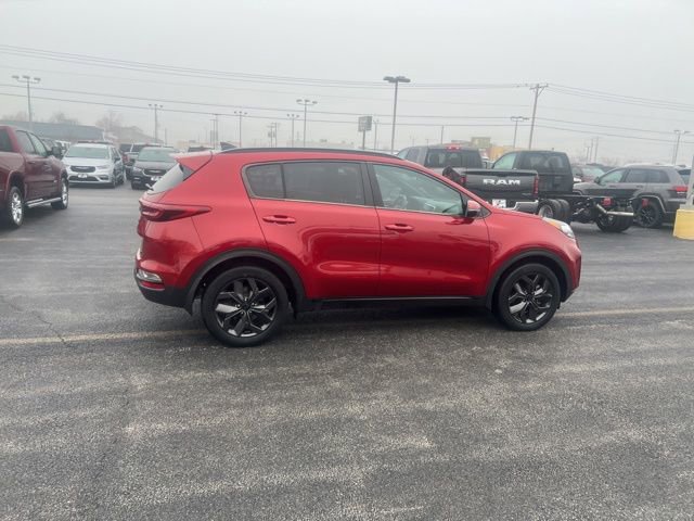 Used 2022 Kia Sportage Nightfall Edition image 6