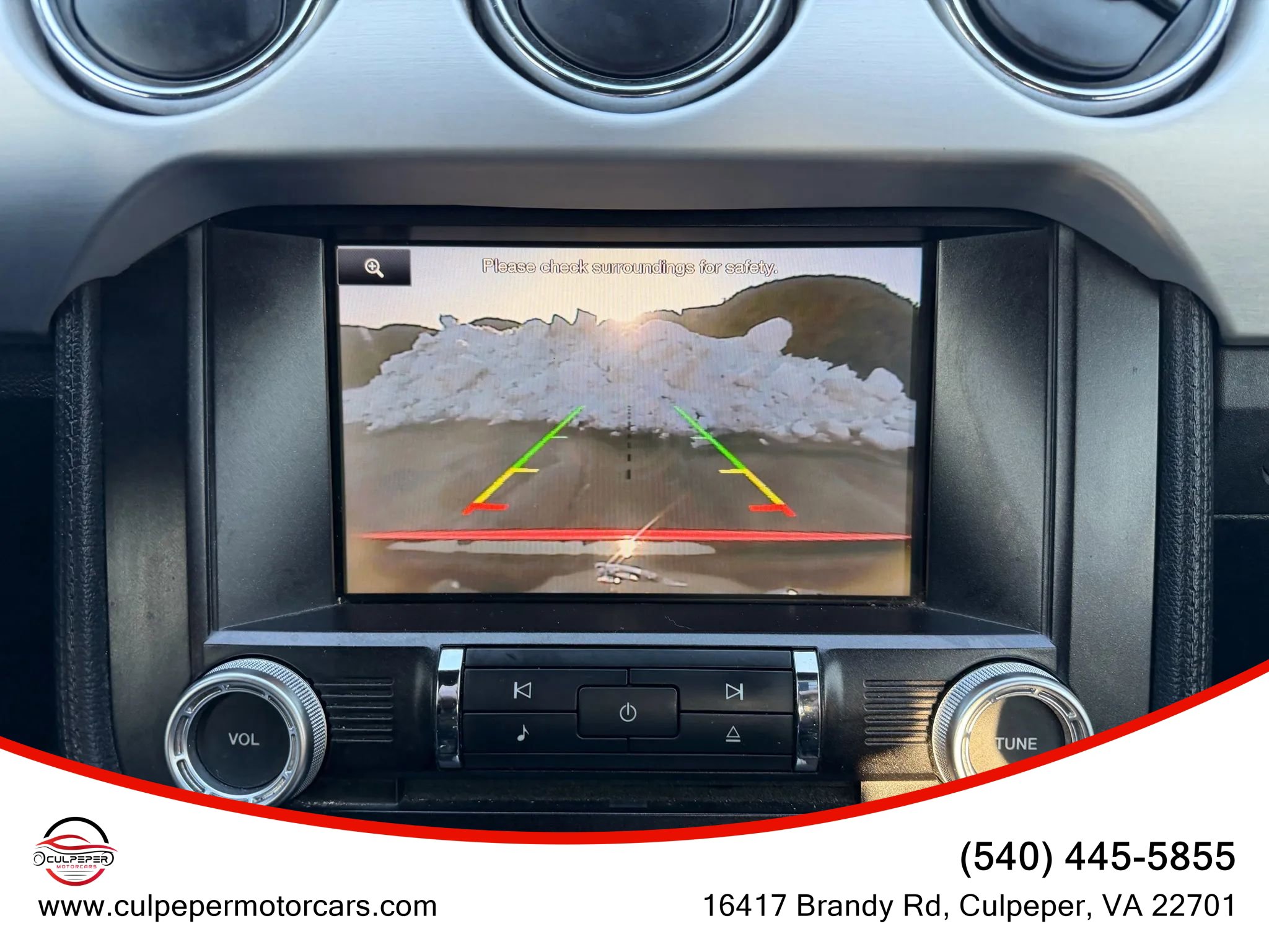 Used 2015 Ford Mustang Premium image 19