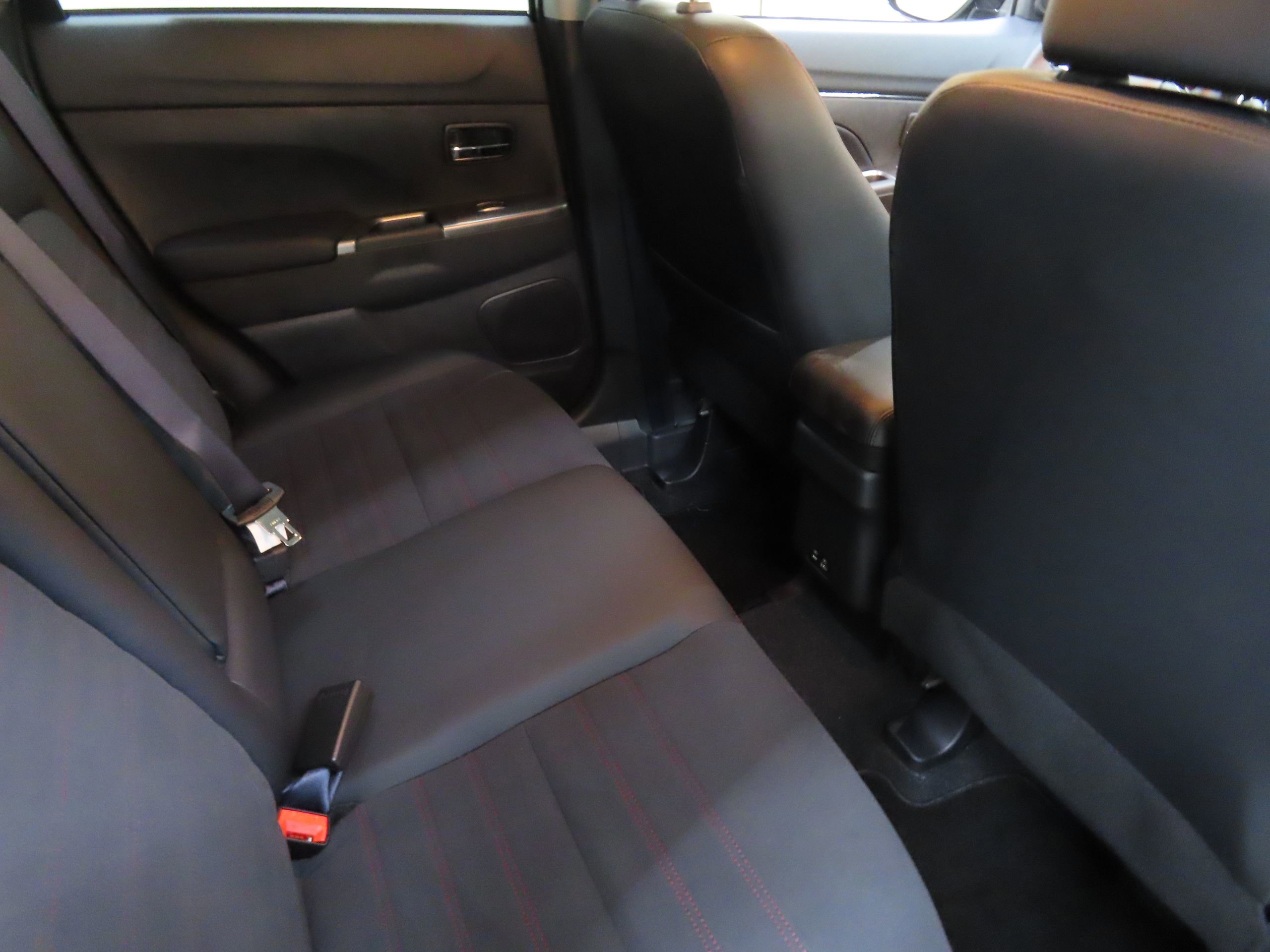 New 2025 Mitsubishi Outlander Sport SE image 22