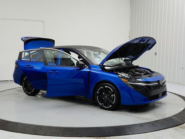 New 2026 Nissan Sentra SR w/ SR All Weather Package image 9