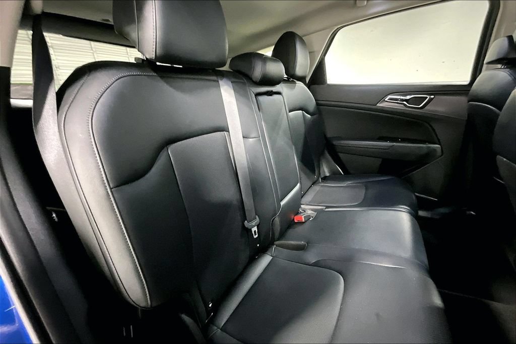 Used 2023 Kia Sportage SX FWD image 32