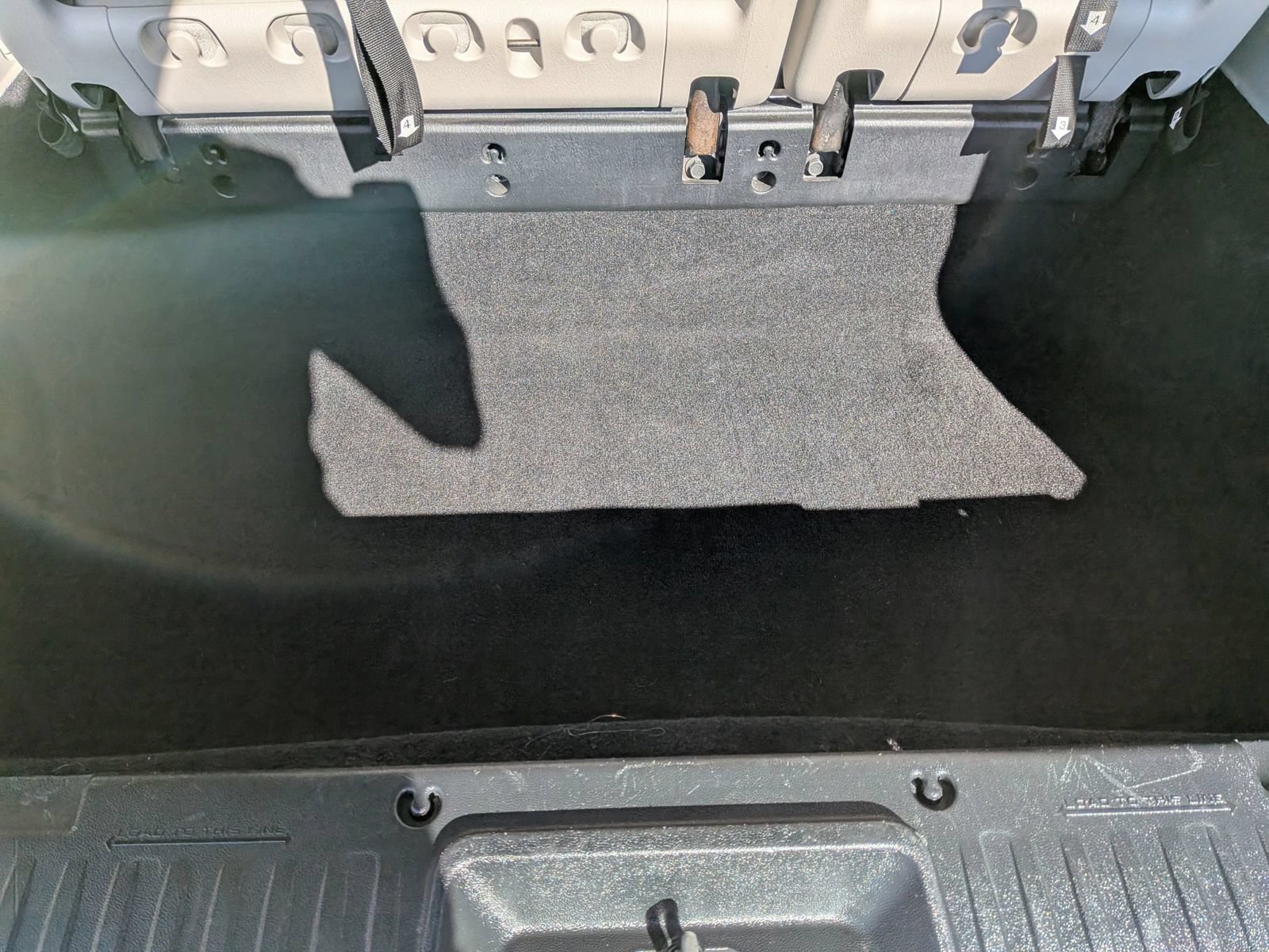 Used 2012 Dodge Grand Caravan SE FWD image 25