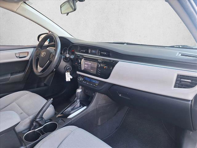 Used 2016 Toyota Corolla LE image 19