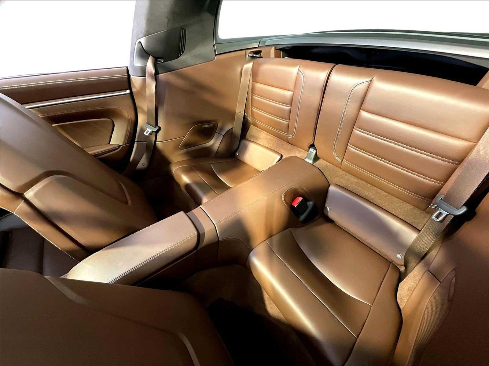 Certified 2021 Porsche 911 Targa 4S AWD/4WD image 24