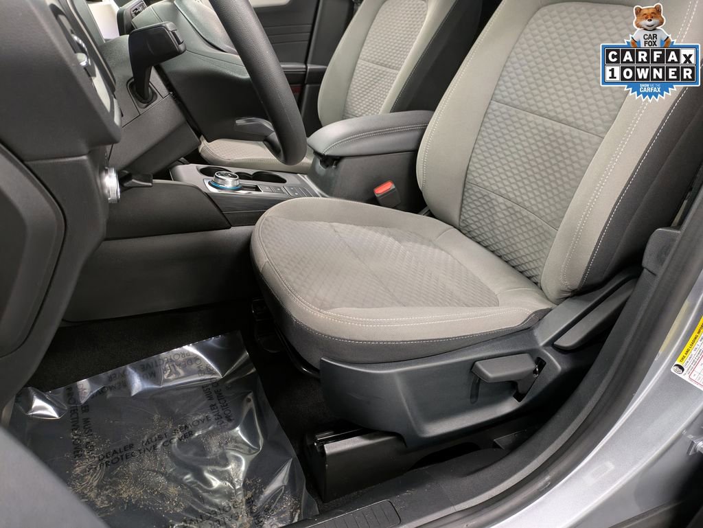 Used 2022 Ford Escape SE image 10