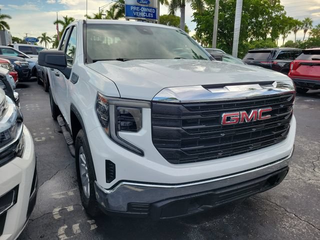 Used 2023 GMC Sierra 1500 Pro w/ Pro Value Package RWD image 2