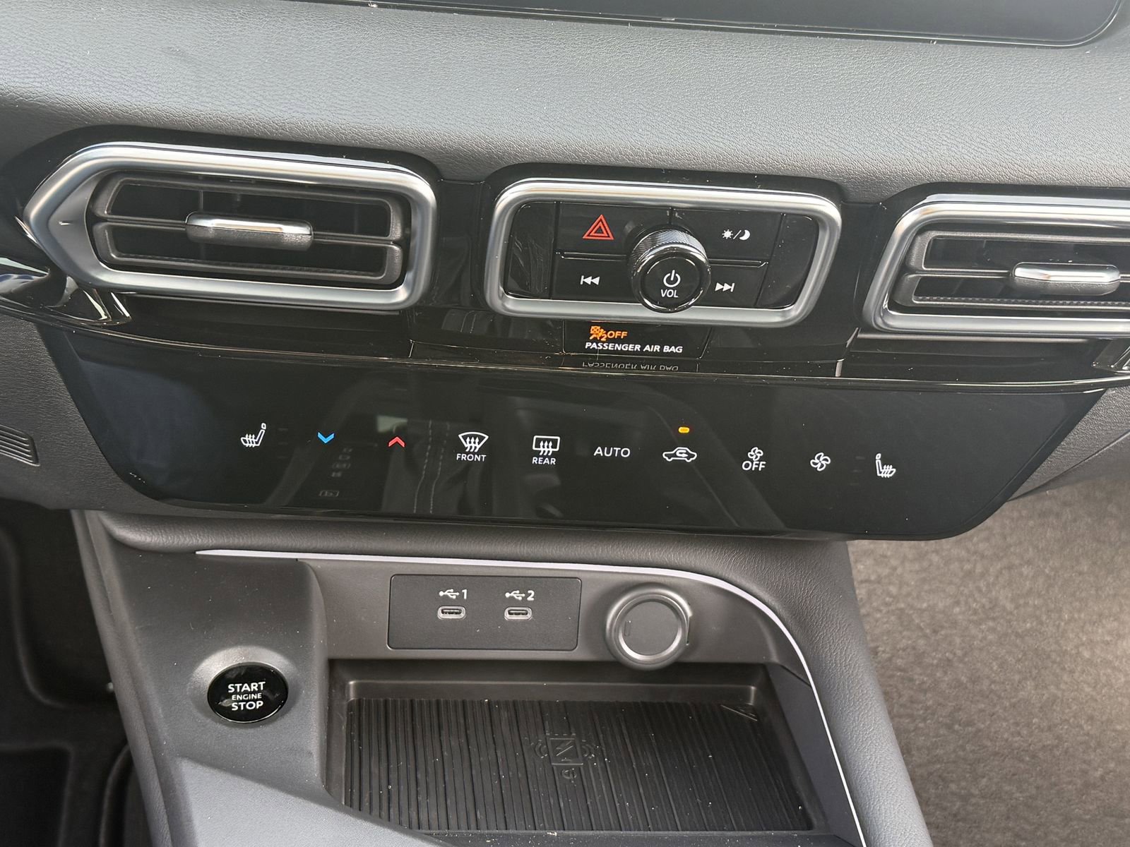 New 2026 Nissan Sentra SV w/ SV Convenience Package image 28