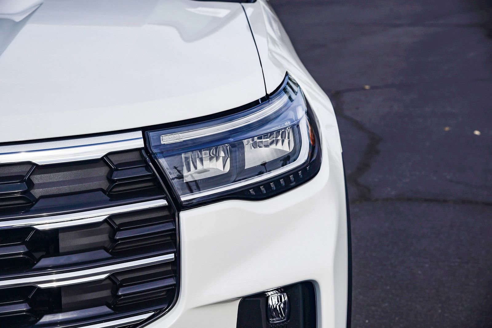 Used 2026 Ford Explorer Active w/ Active Comfort Package image 10