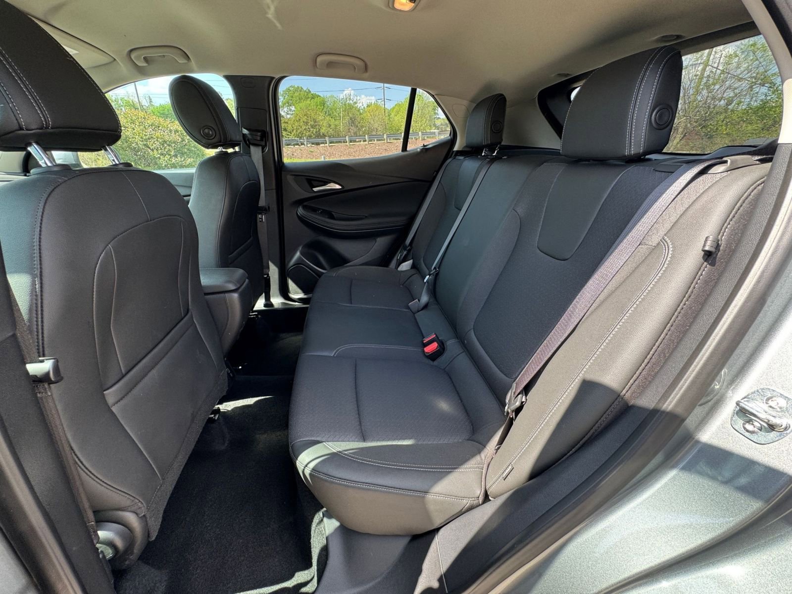 Used 2025 Buick Encore GX Preferred image 33