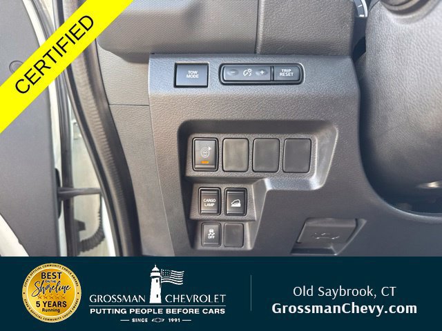 Used 2022 Nissan Frontier SV w/ Technology Package AWD/4WD image 18