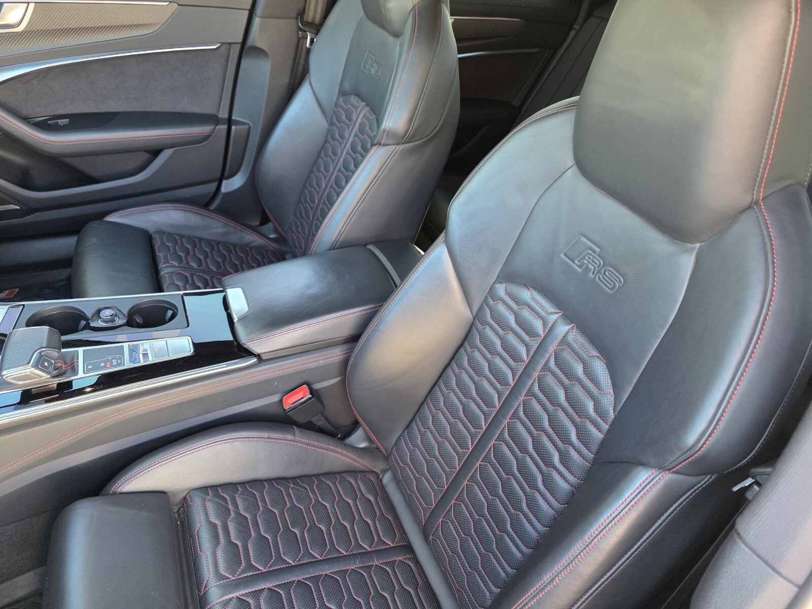 Used 2022 Audi RS 6 image 12