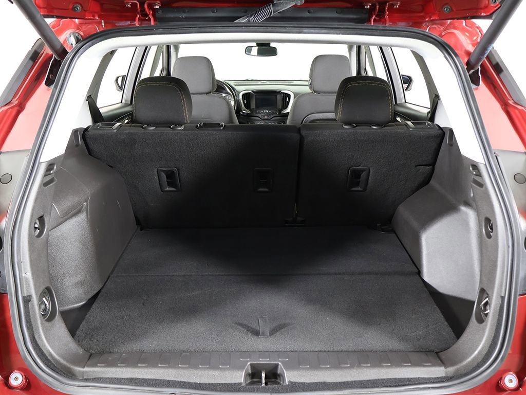 Used 2021 GMC Terrain SLE w/ Driver Convenience Package FWD image 19