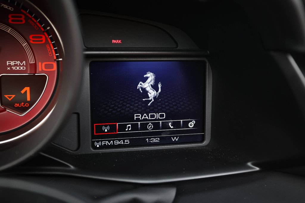 Certified 2019 Ferrari 488 Spider RWD image 33
