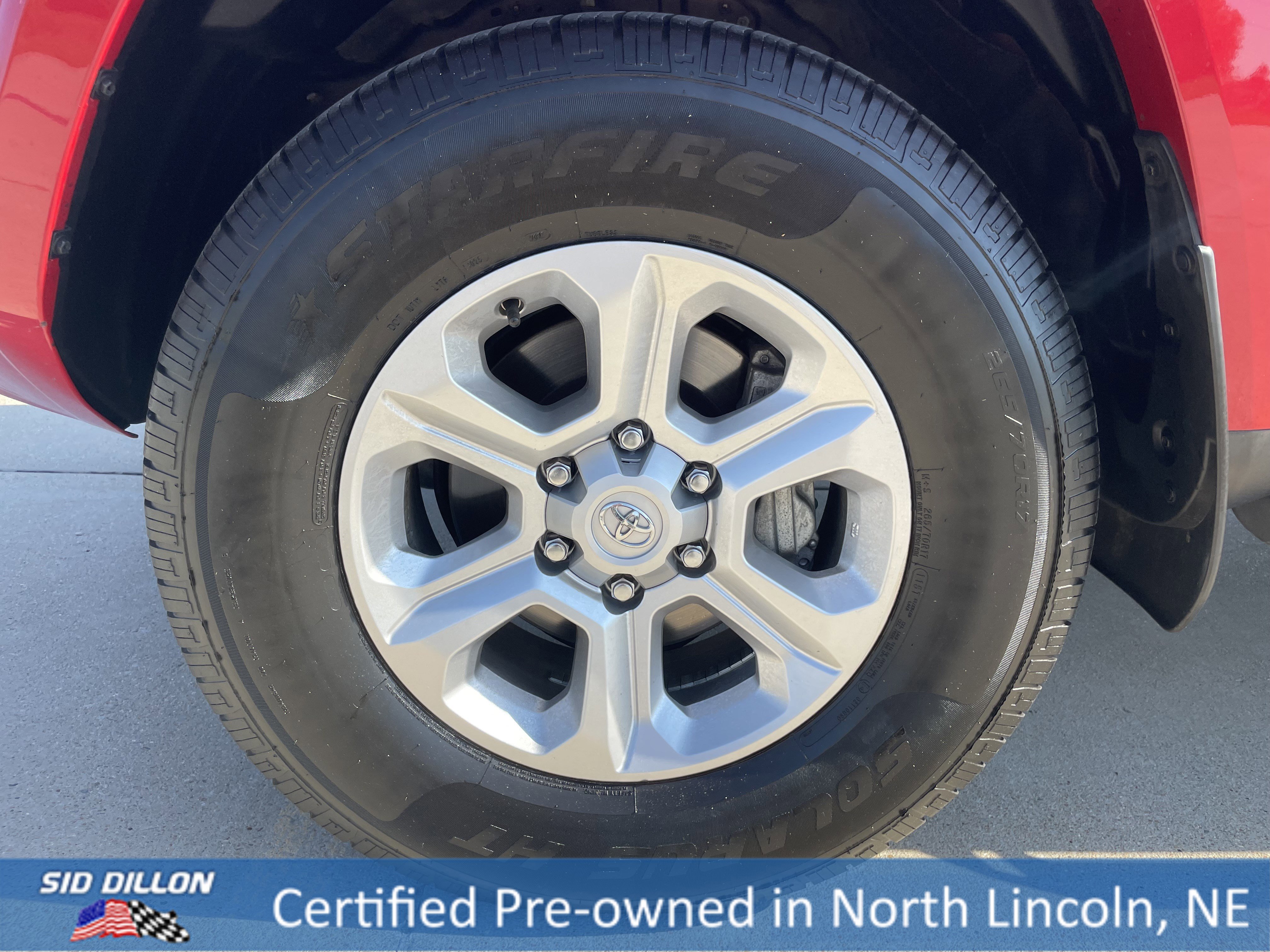 Used 2022 Toyota 4Runner SR5 image 9