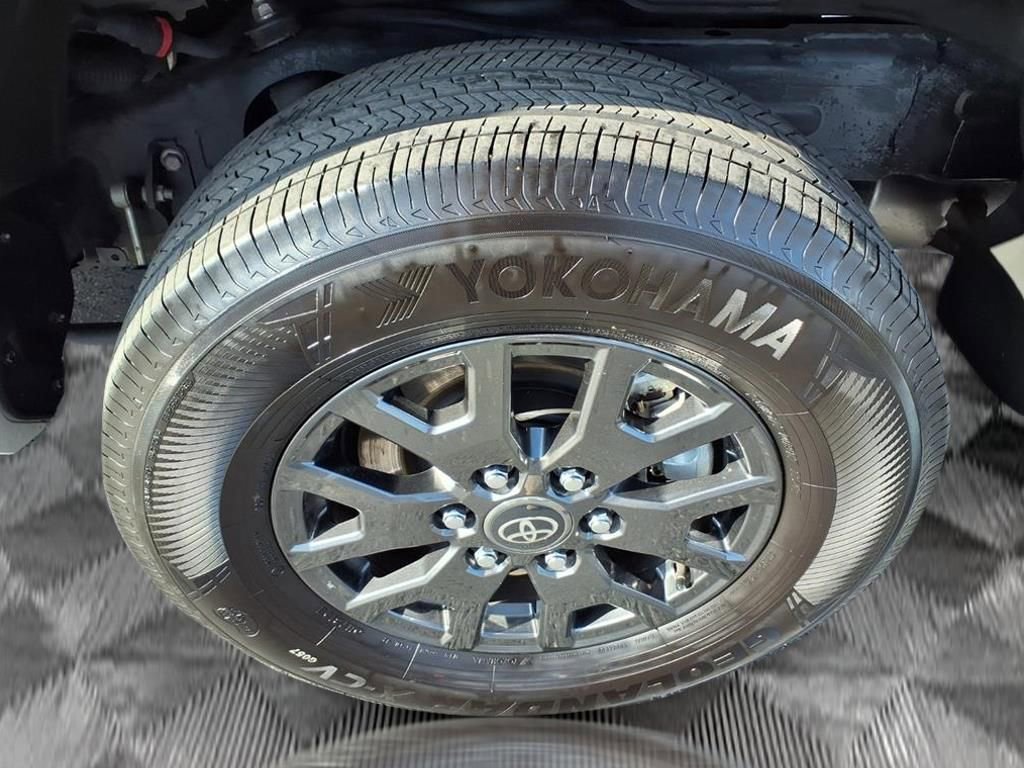 Used 2025 Toyota 4Runner TRD Sport image 19