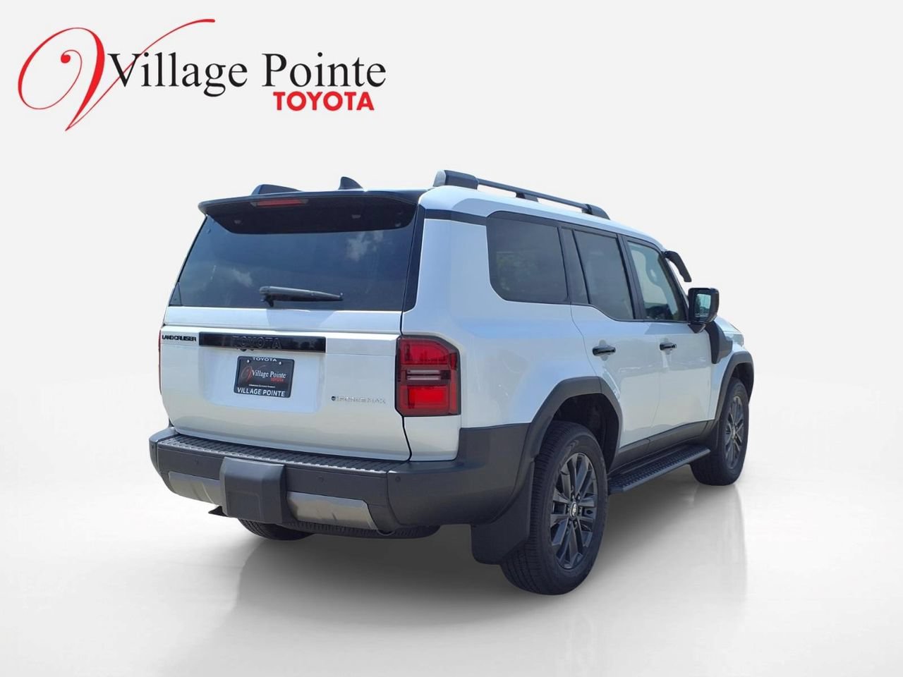 New 2027 Toyota Land Cruiser w/ Premium Package AWD/4WD image 7