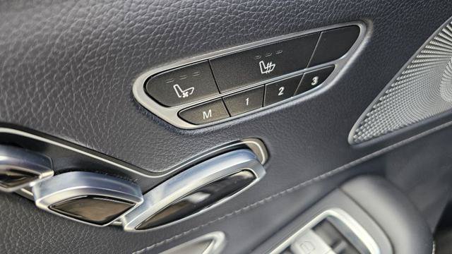 Used 2015 Mercedes-Benz S 63 AMG 4MATIC Sedan image 39